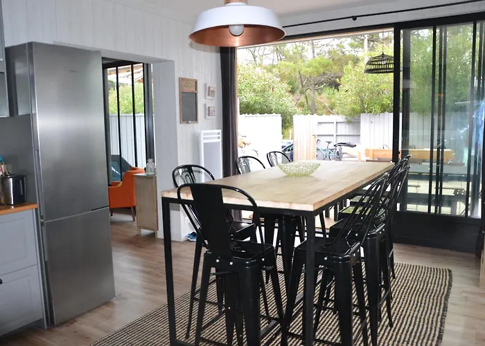 Magnifique Grand Plain-pied A 50 M De L'ocean, Surveillee De L Horizon, Cap Ferret Centre Holiday home *